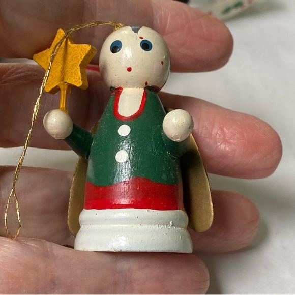 Vintage Wood Ornaments Set of 6 Handpainted Holiday Lot #2 - Picture 3 of 8